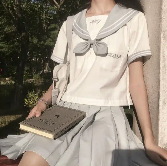星河证人·未删减海报